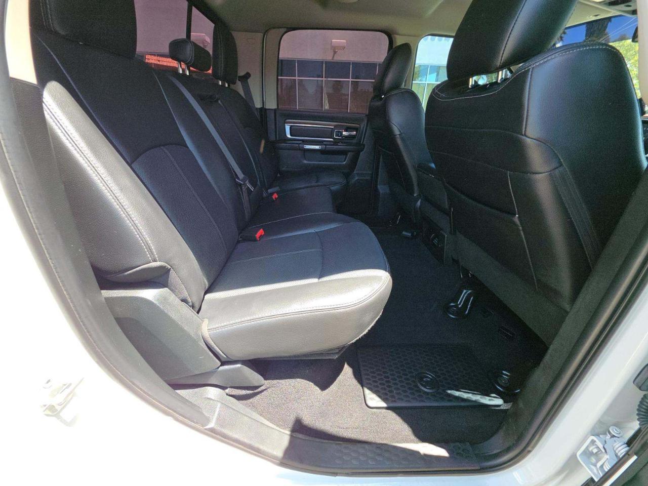 RAM 2500 Laramie 4x4 Crew Cab 6'4" Box 2018