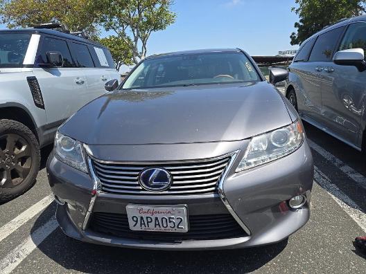 Lexus ES 300h 4dr Sdn Hybrid 2013