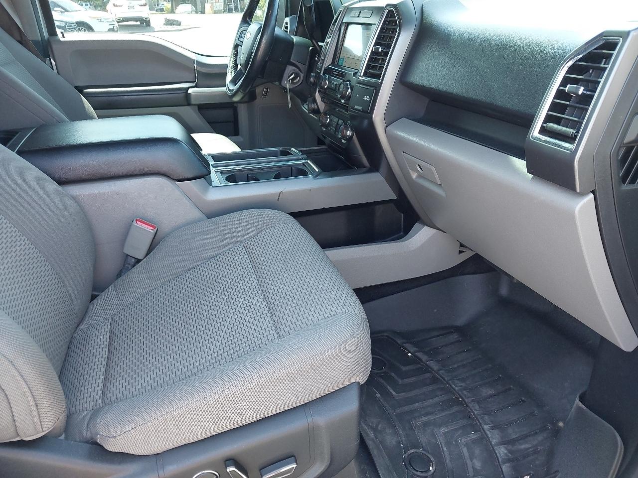 Ford F-150 4WD SuperCrew 145" King Ranch 2016
