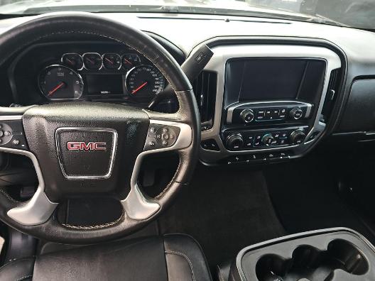 GMC Sierra 1500 4WD Crew Cab 143.5" SLT 2017