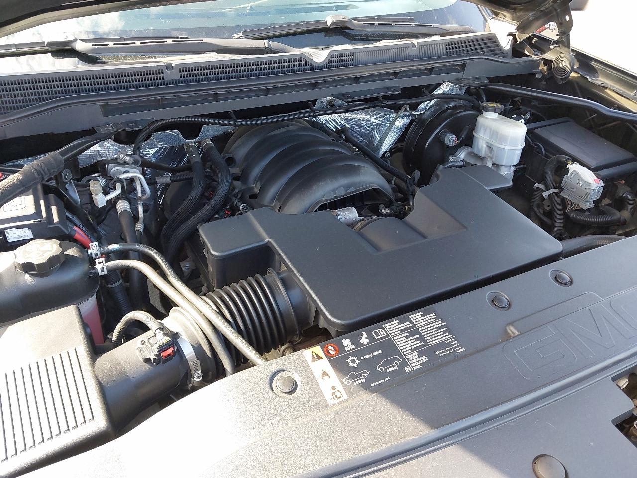 GMC Sierra 1500 4WD Crew Cab 143.5" SLT 2017