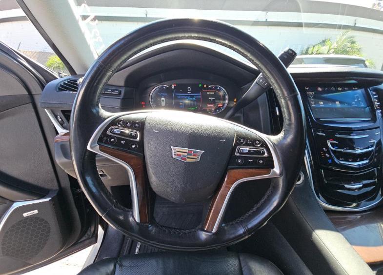 Cadillac Escalade ESV 4WD 4dr Premium Luxury 2018