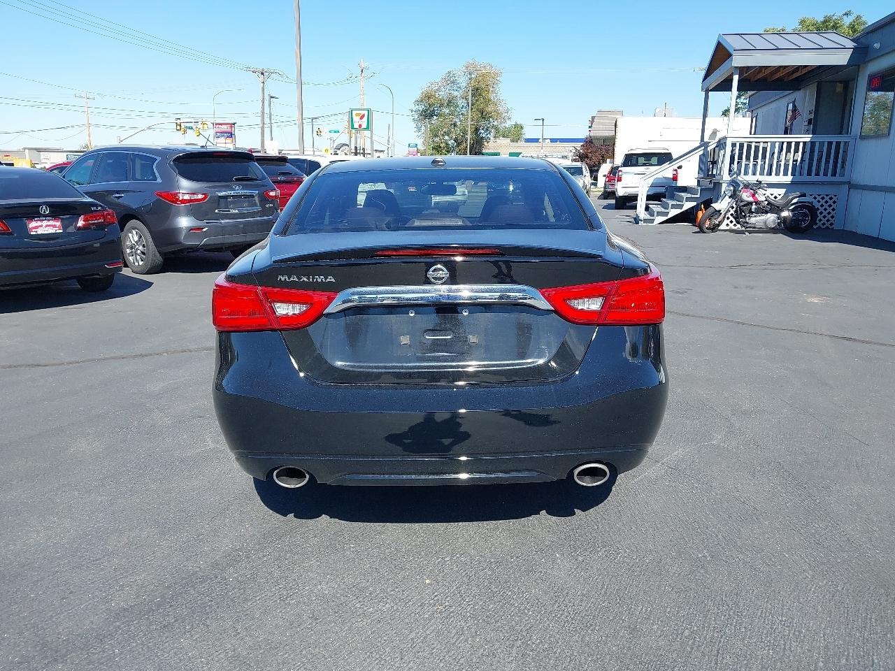 Nissan Maxima 4dr Sdn 3.5 S 2016