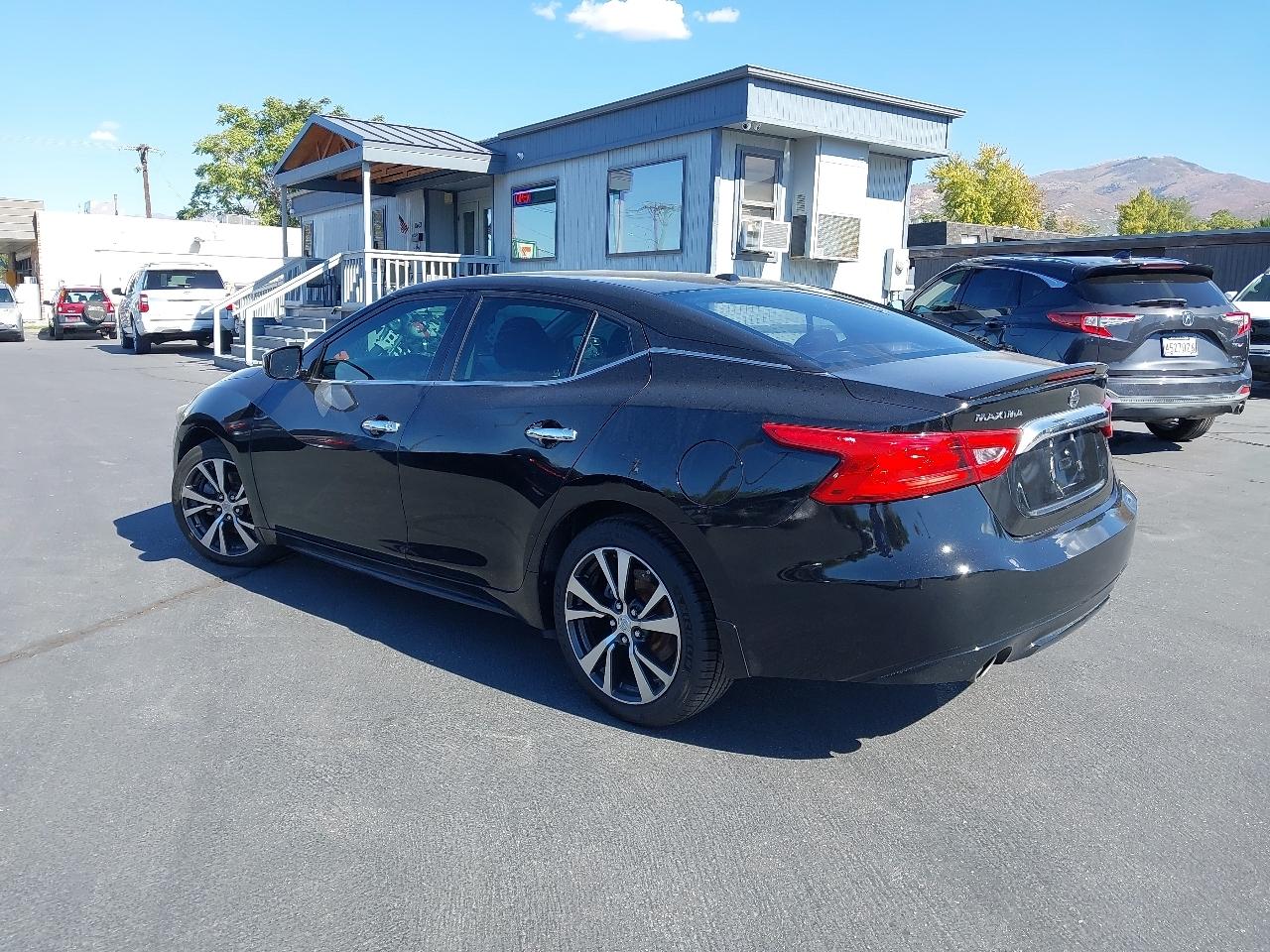 Nissan Maxima 4dr Sdn 3.5 S 2016