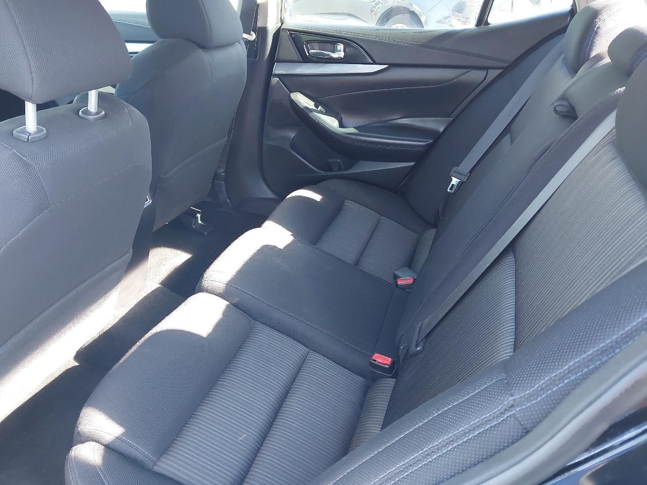 Nissan Maxima 4dr Sdn 3.5 S 2016