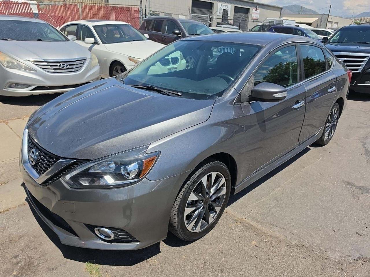 Nissan Sentra SR CVT 2019