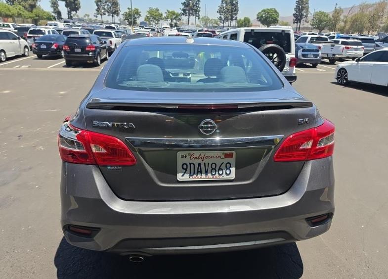 Nissan Sentra SR CVT 2019
