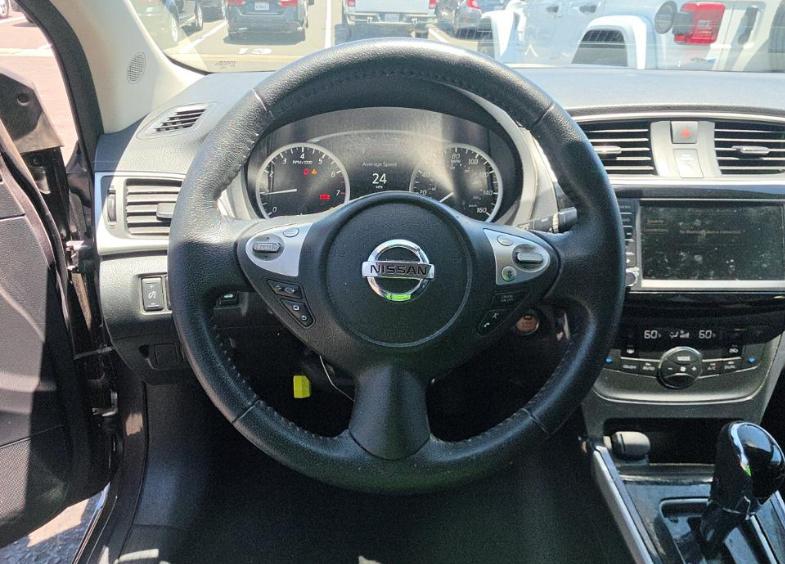 Nissan Sentra SR CVT 2019