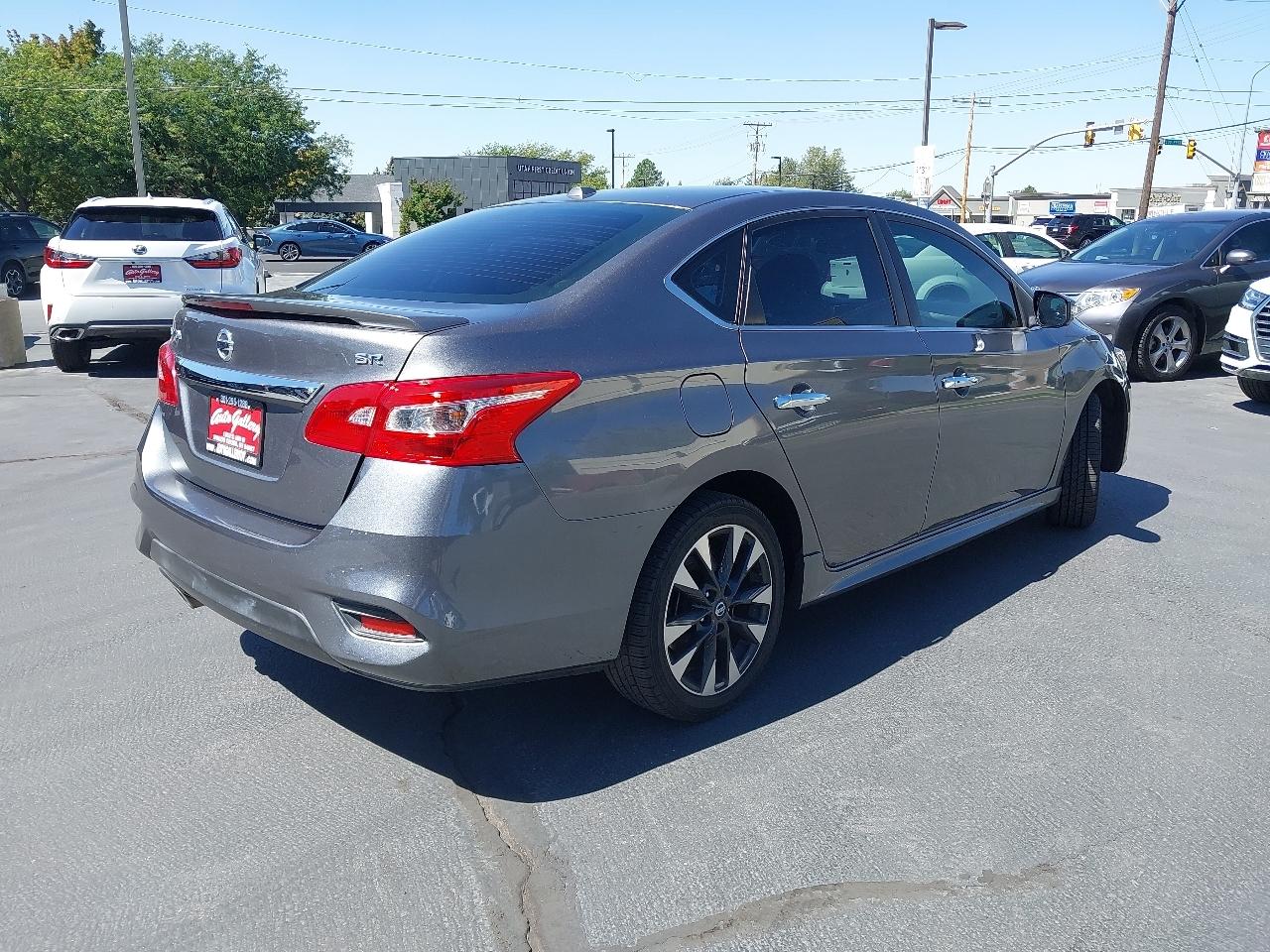 Nissan Sentra SR CVT 2019
