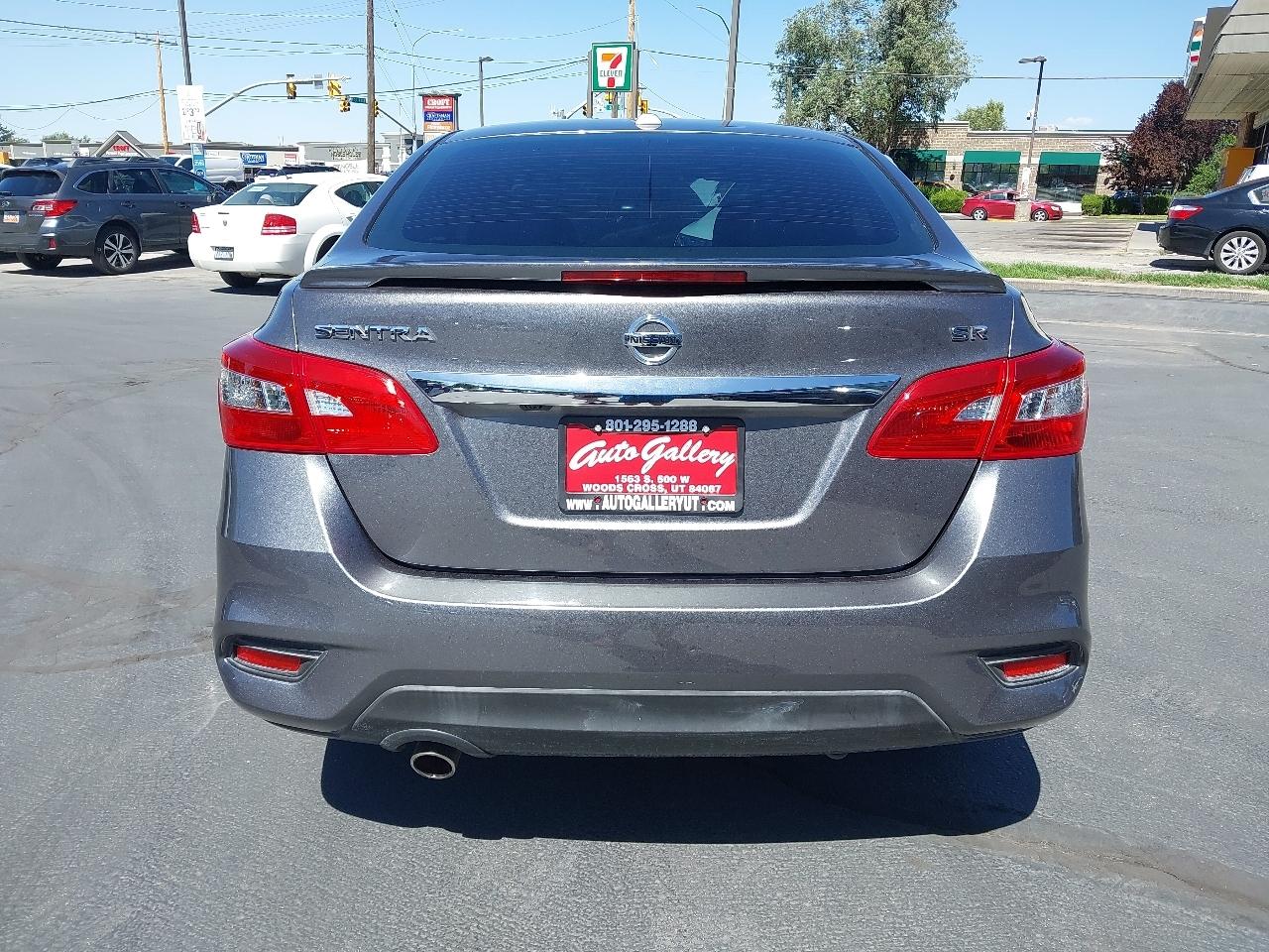 Nissan Sentra SR CVT 2019