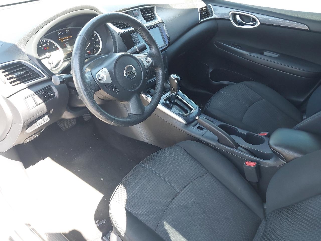 Nissan Sentra SR CVT 2019