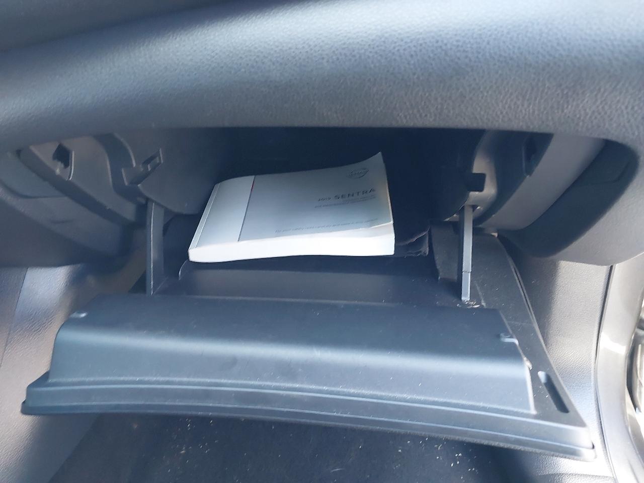 Nissan Sentra SR CVT 2019
