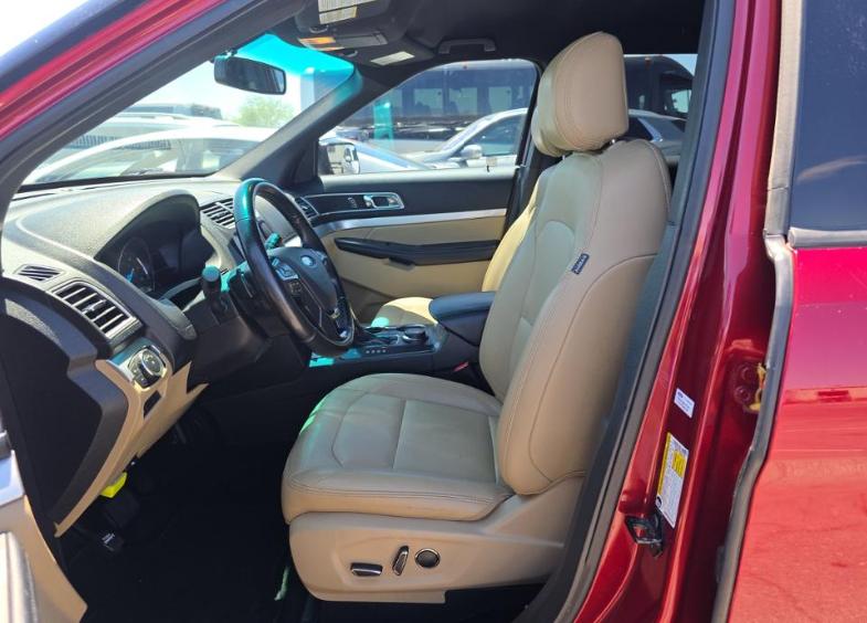 Ford Explorer XLT 4WD 2017