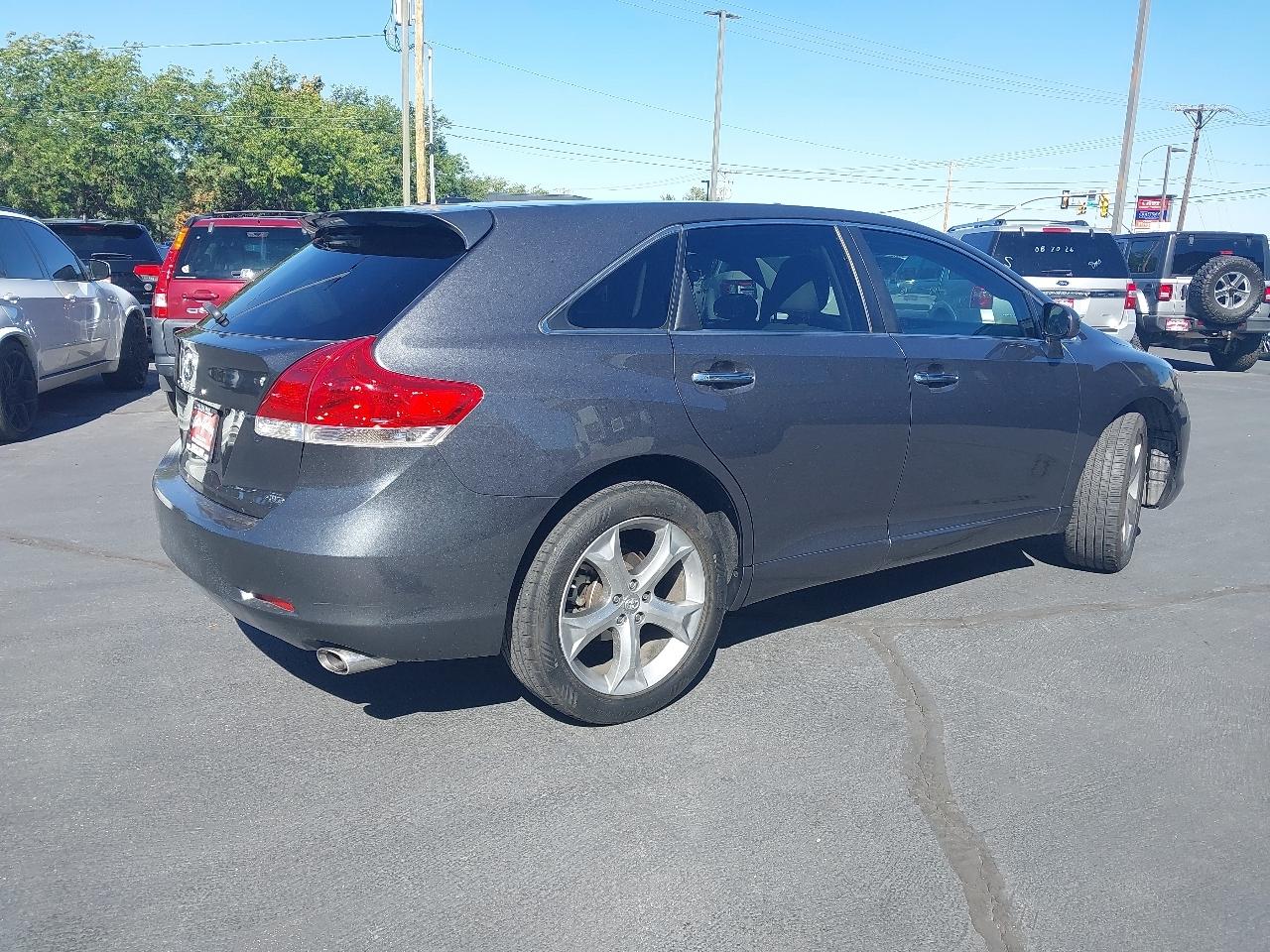 Toyota Venza 4dr Wgn V6 AWD (Natl) 2009