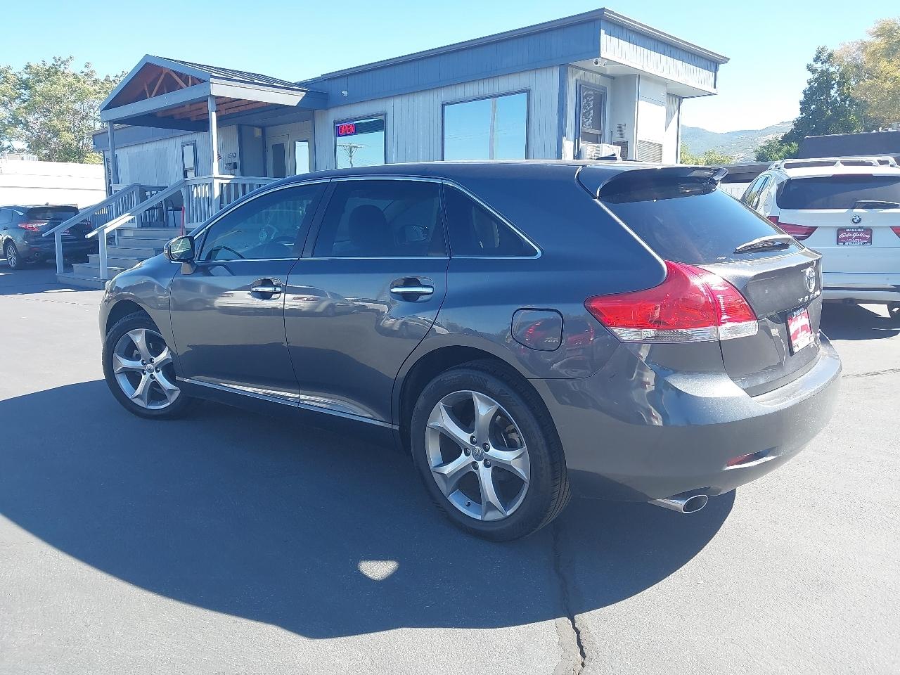 Toyota Venza 4dr Wgn V6 AWD (Natl) 2009
