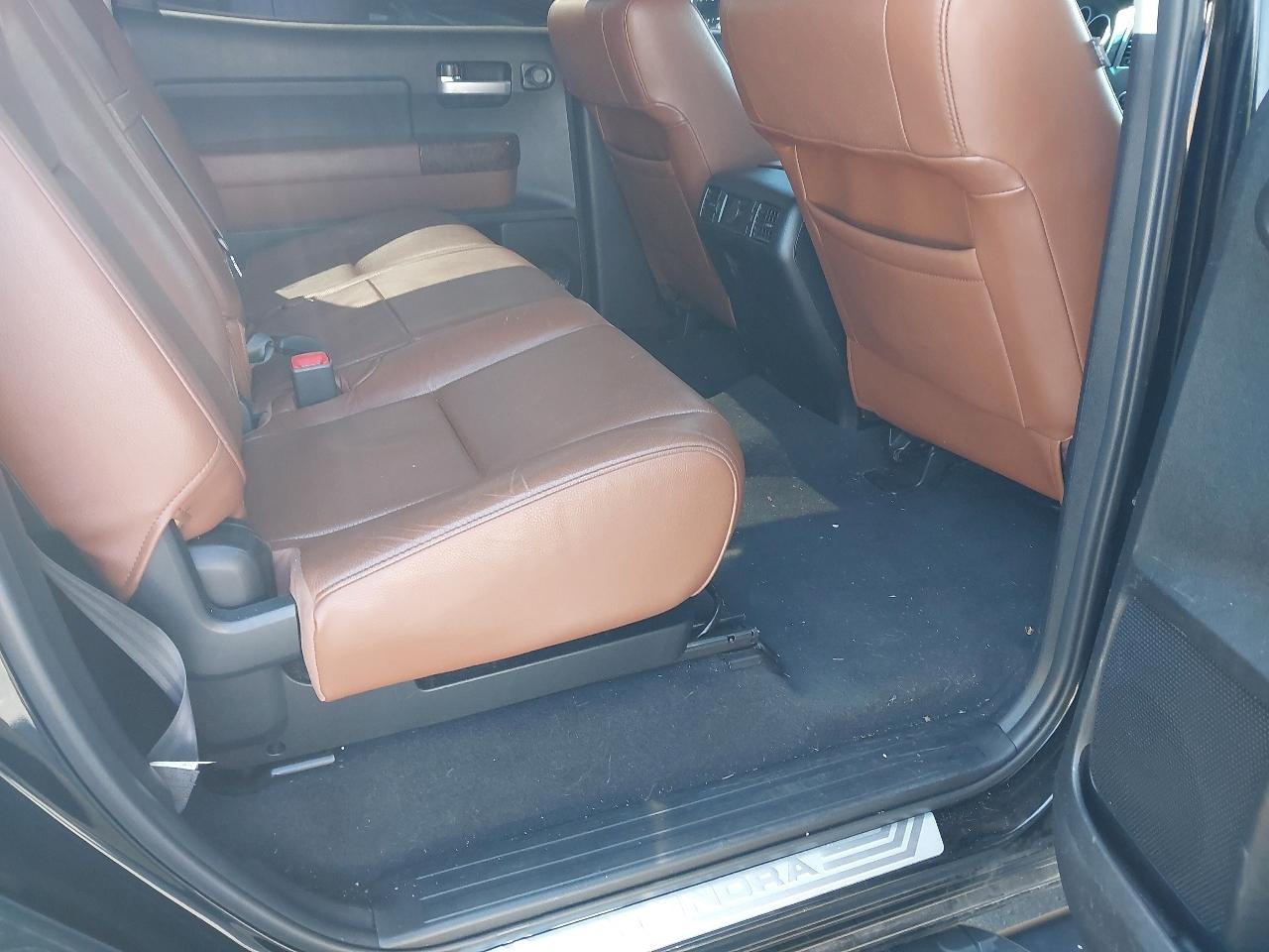 Toyota Tundra 4WD Truck CrewMax 5.7L V8 6-Spd AT LTD (Natl) 2011