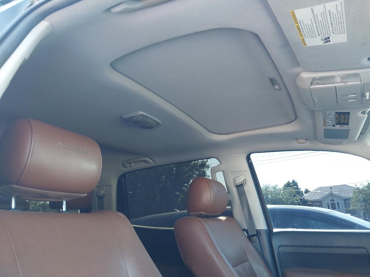 Toyota Tundra 4WD Truck CrewMax 5.7L V8 6-Spd AT LTD (Natl) 2011