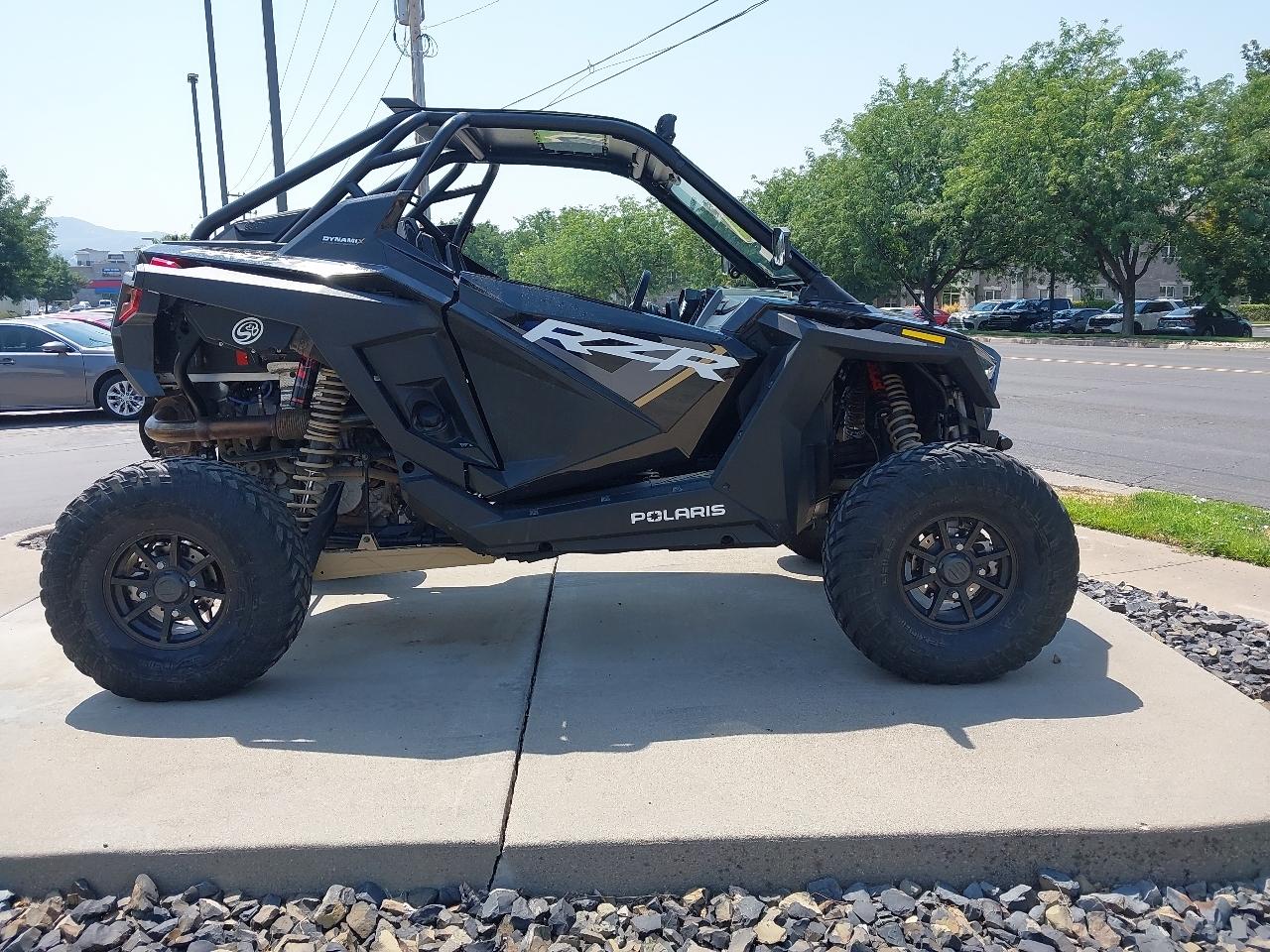 Polaris RZR Pro XP Ultimate EPS  2022
