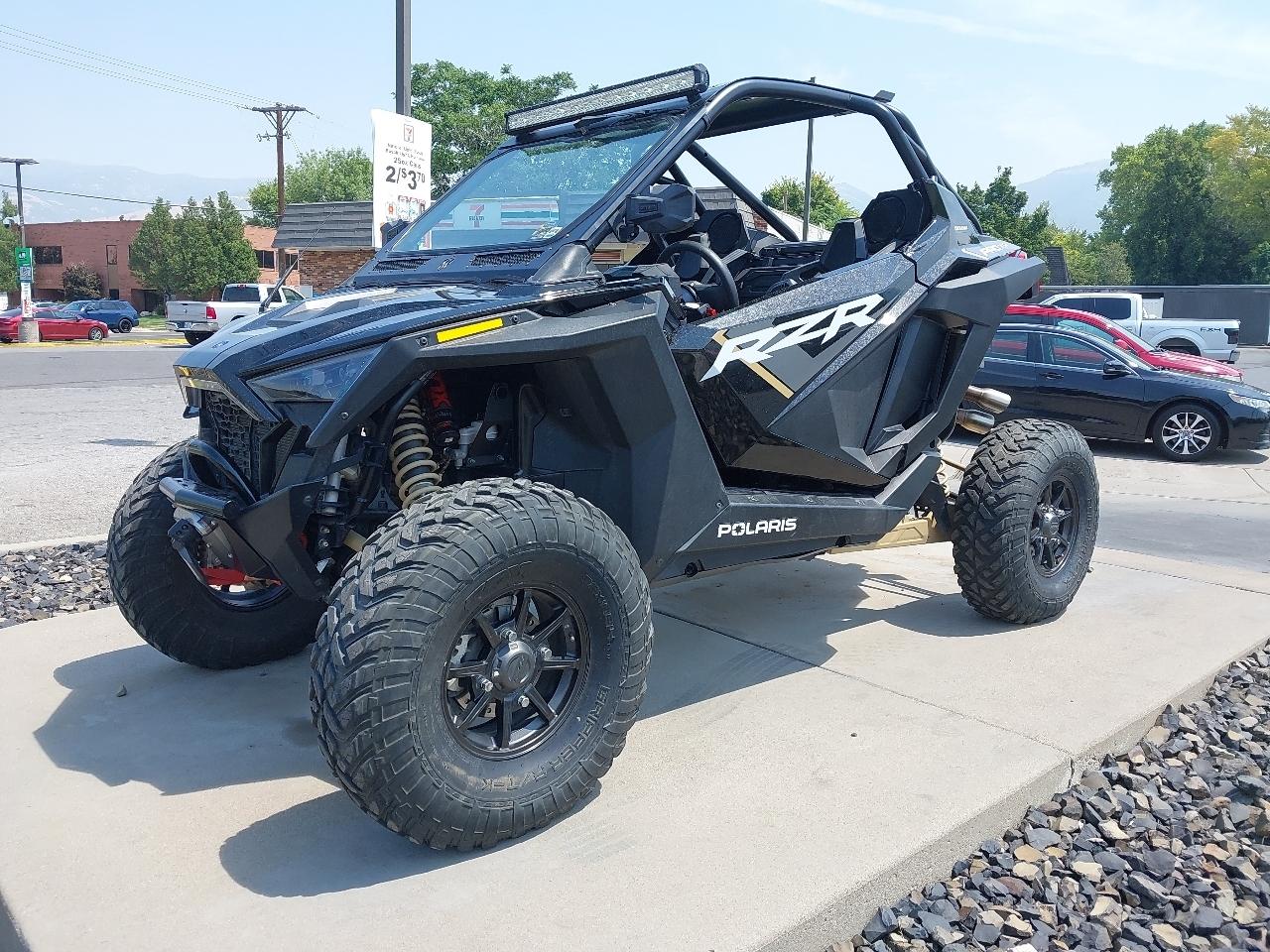 Polaris RZR Pro XP Ultimate EPS  2022