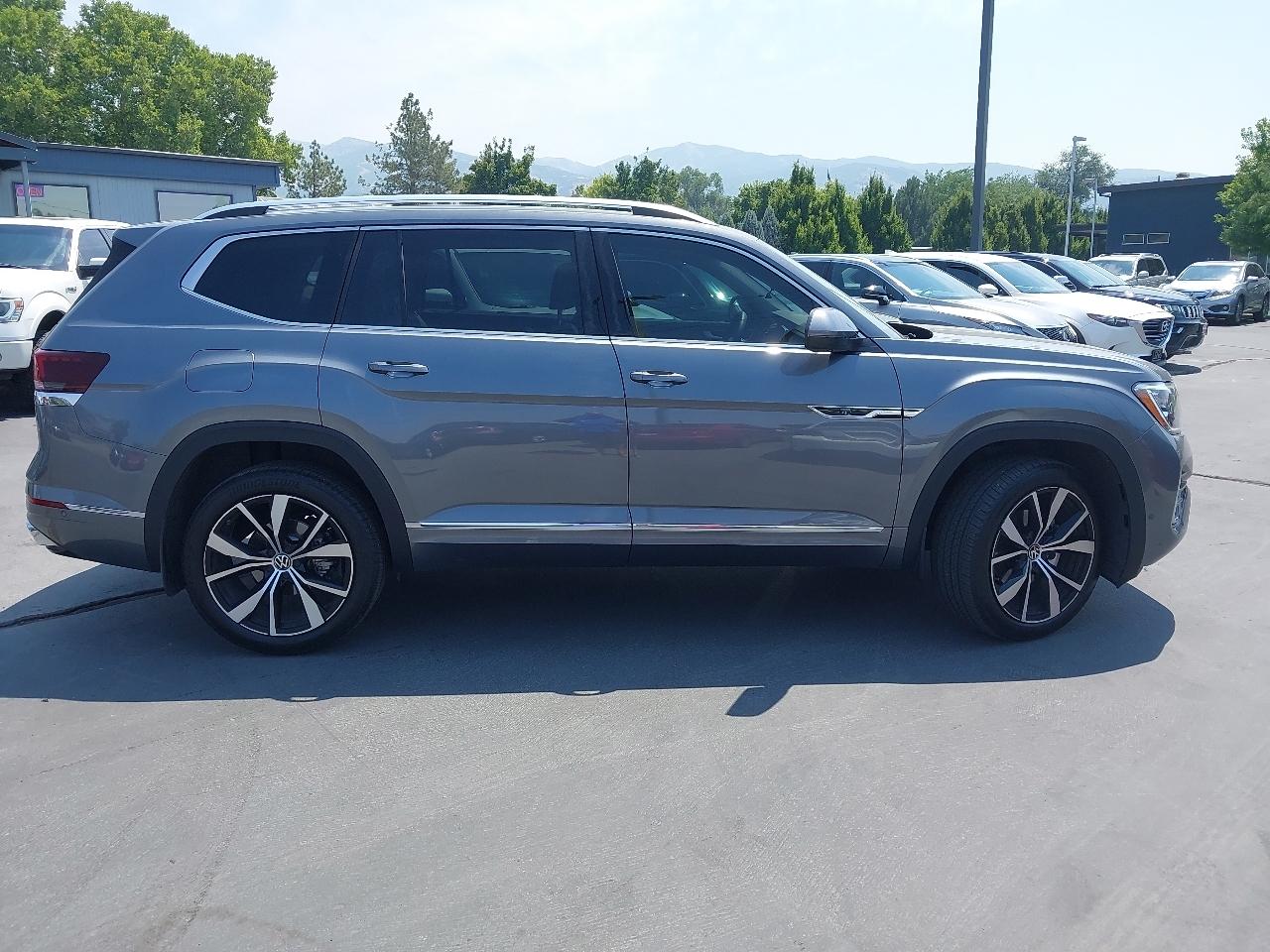 Volkswagen Atlas 2.0T SEL Premium R-Line 4MOTION 2025