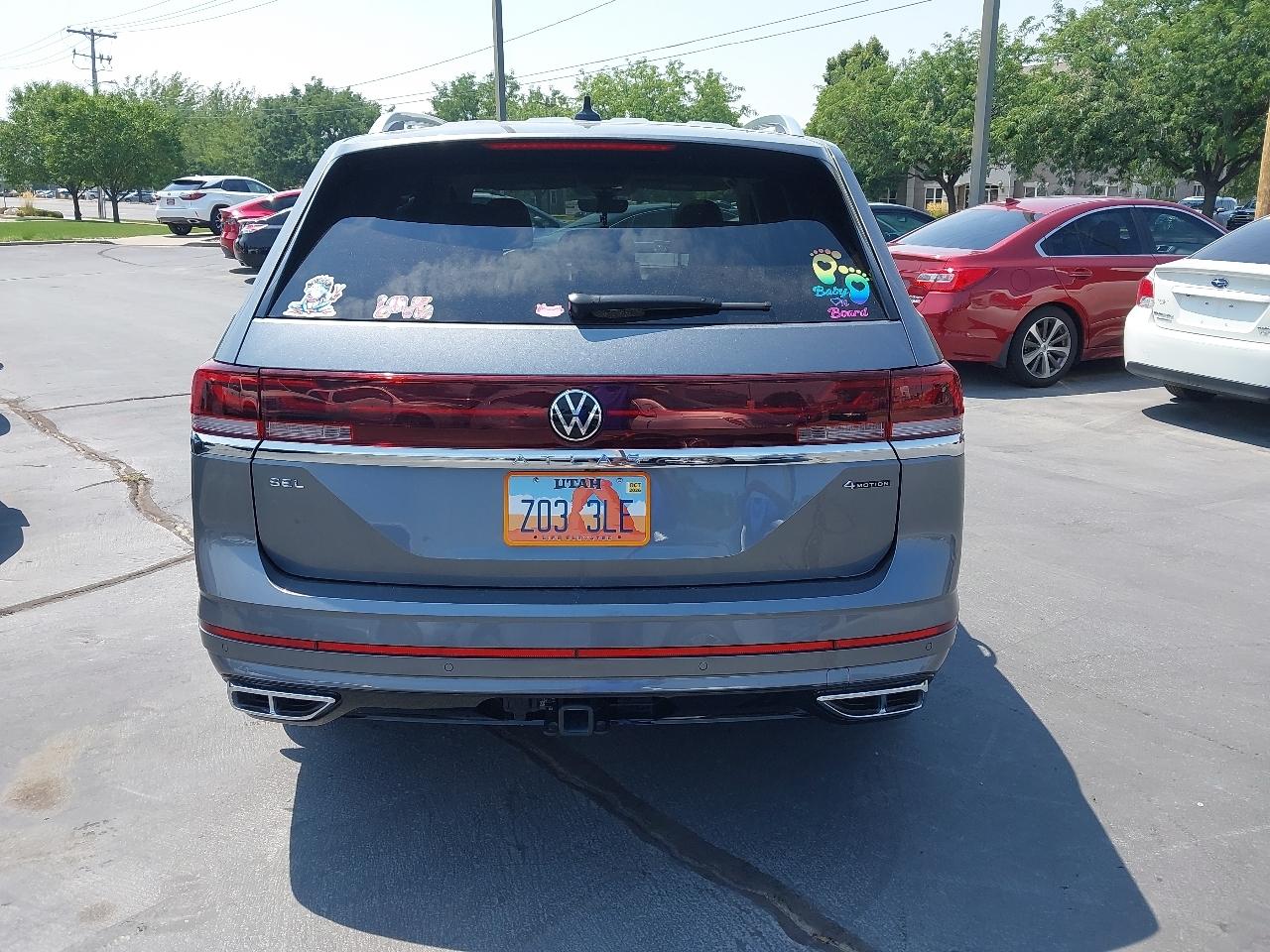 Volkswagen Atlas 2.0T SEL Premium R-Line 4MOTION 2025