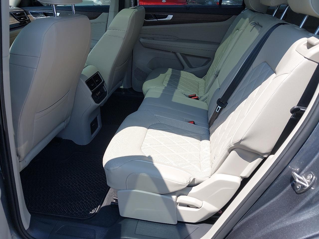 Volkswagen Atlas 2.0T SEL Premium R-Line 4MOTION 2025