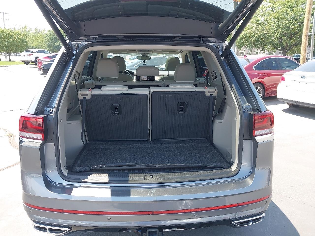 Volkswagen Atlas 2.0T SEL Premium R-Line 4MOTION 2025