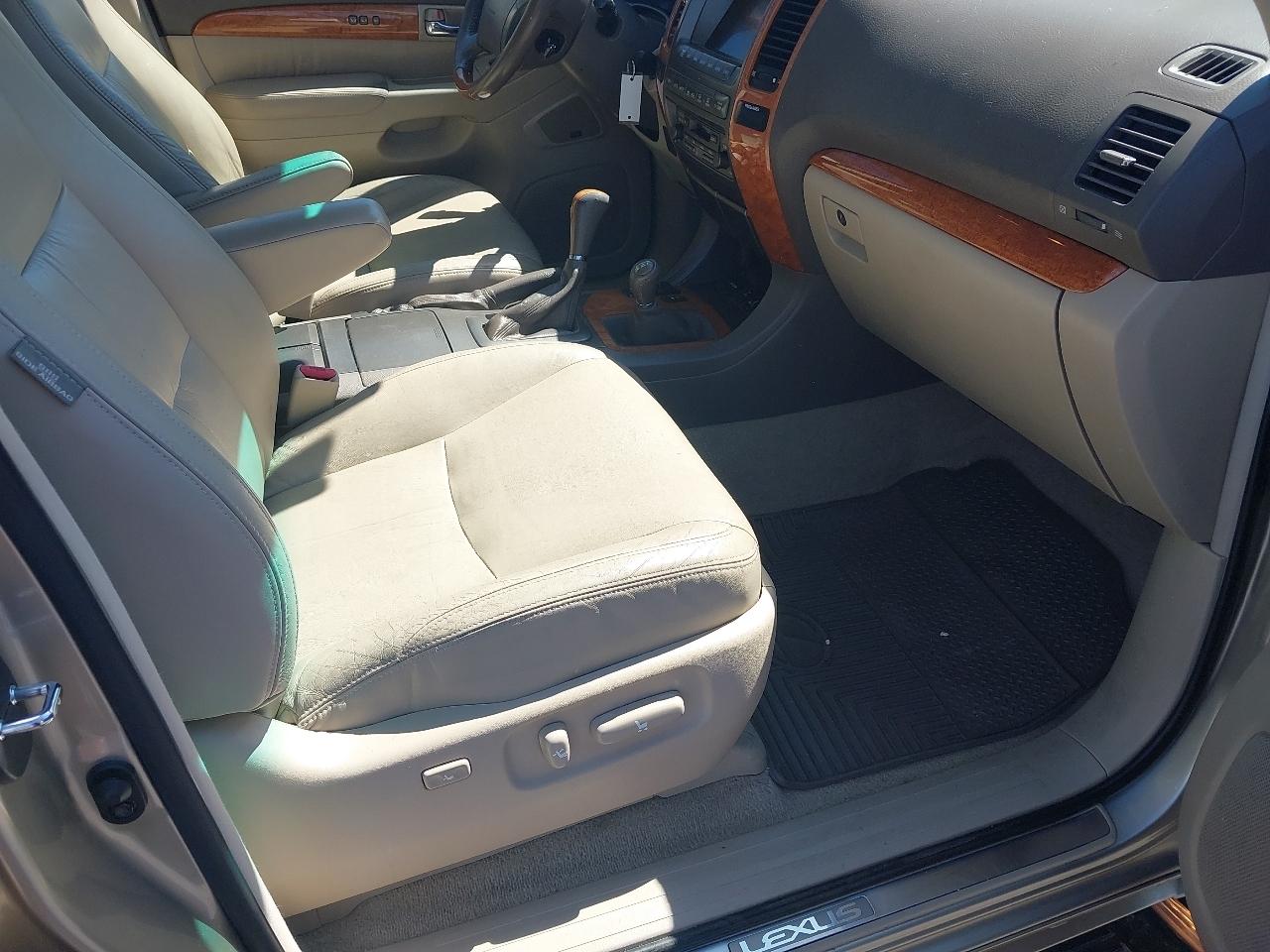 Lexus GX 470 4dr SUV 4WD 2005