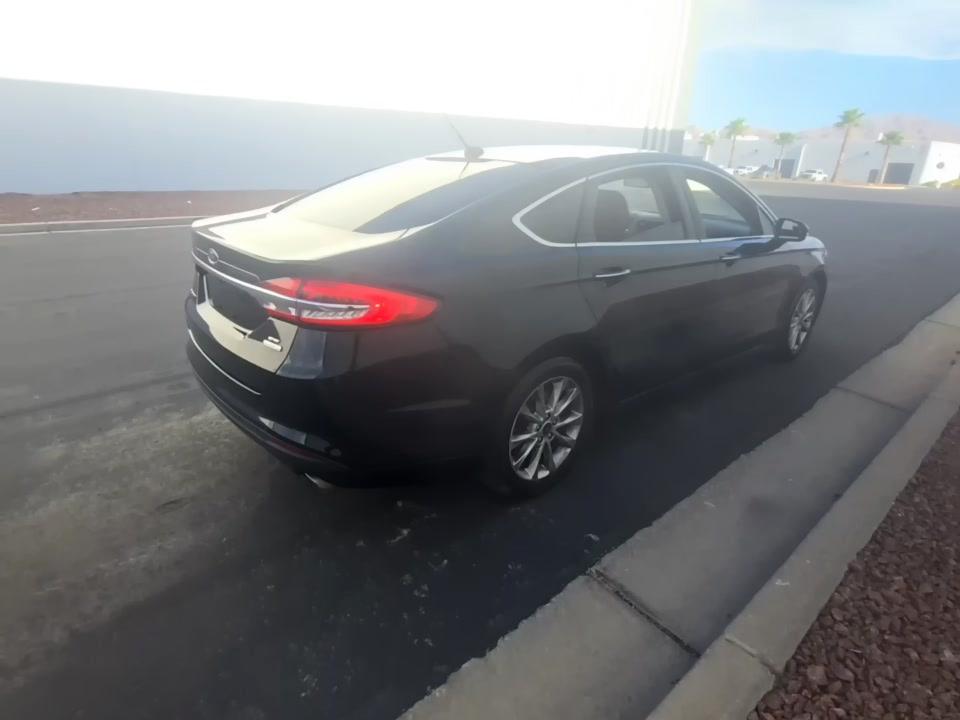 Ford Fusion SE FWD 2017