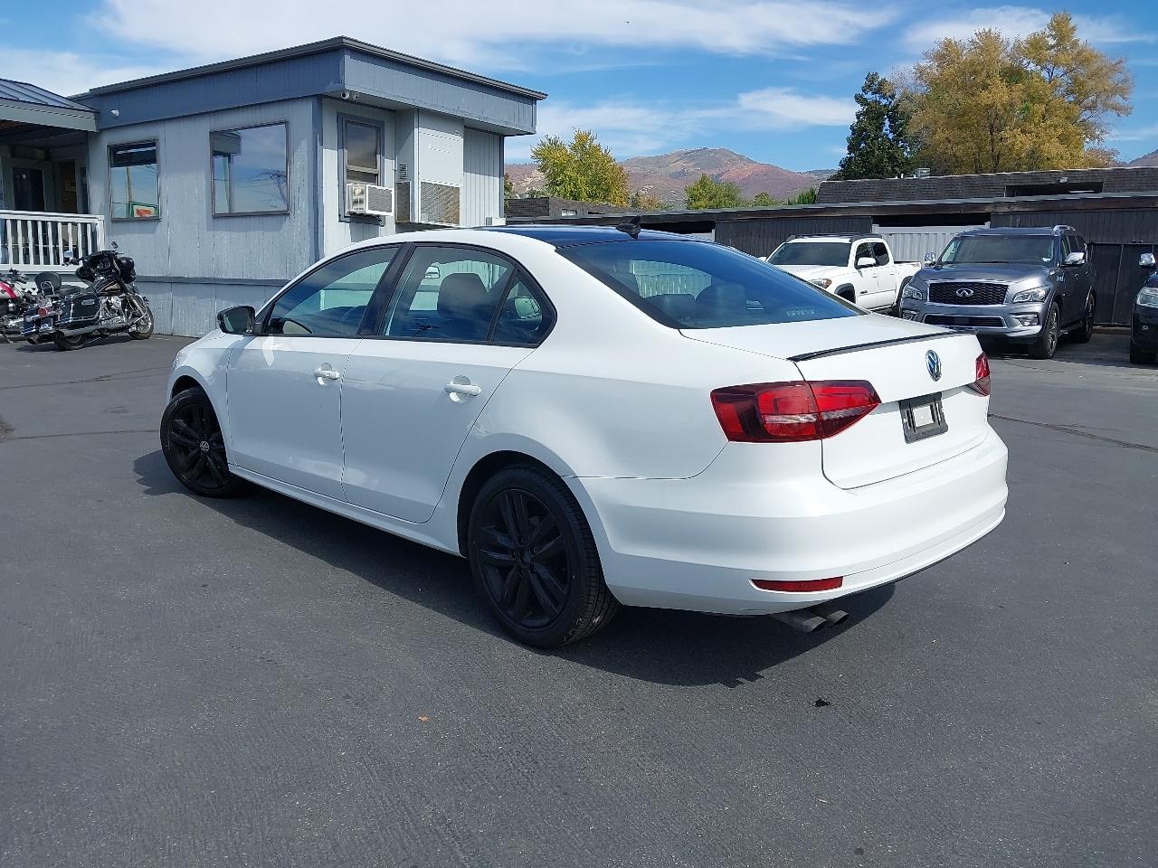 Volkswagen Jetta 1.8T SE Sport Auto 2018