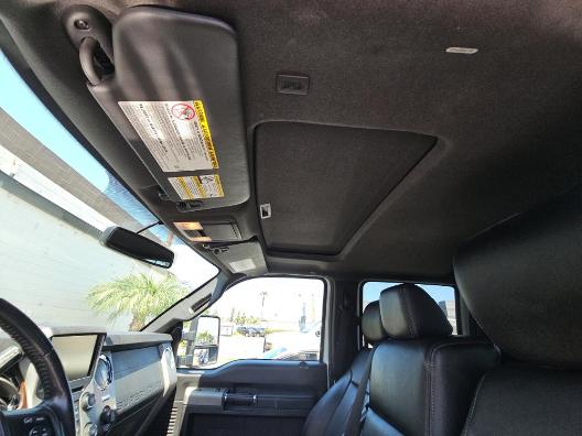 Ford Super Duty F-250 SRW 4WD Crew Cab 156" Lariat 2016