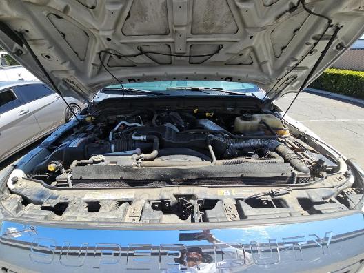 Ford Super Duty F-250 SRW 4WD Crew Cab 156" Lariat 2016