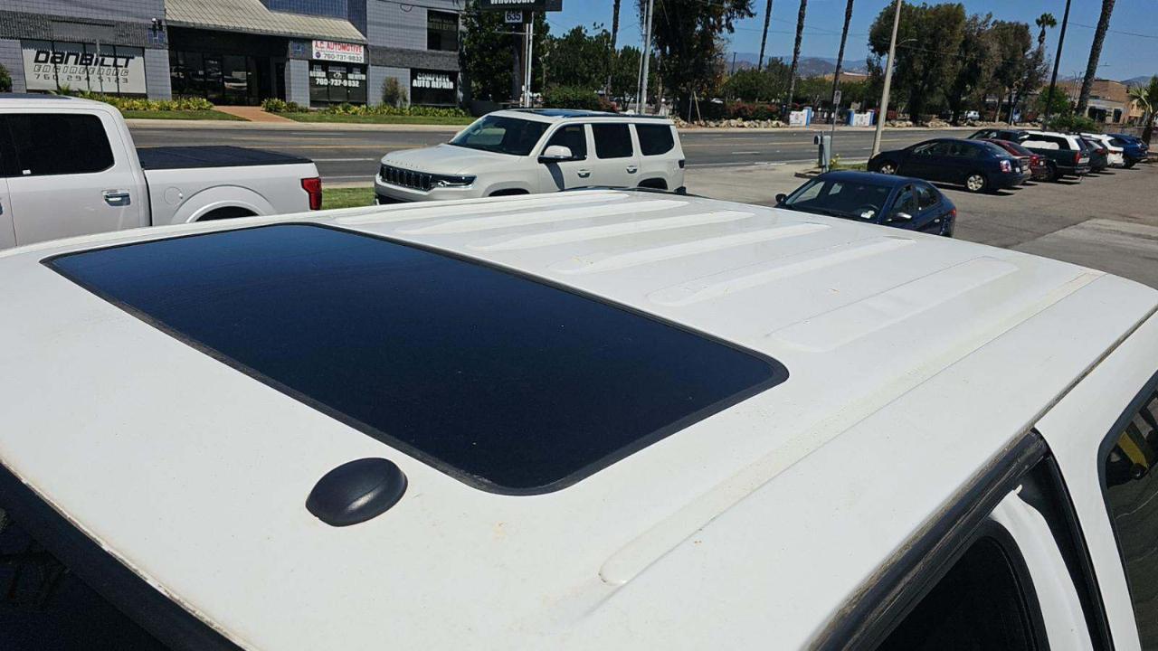 Ford Super Duty F-250 SRW 4WD Crew Cab 156" Lariat 2016