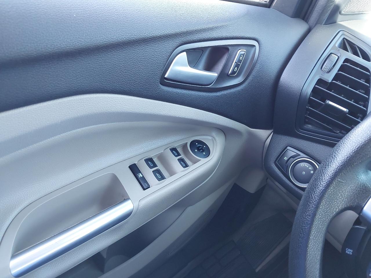 Ford Escape 4WD 4dr SE 2016