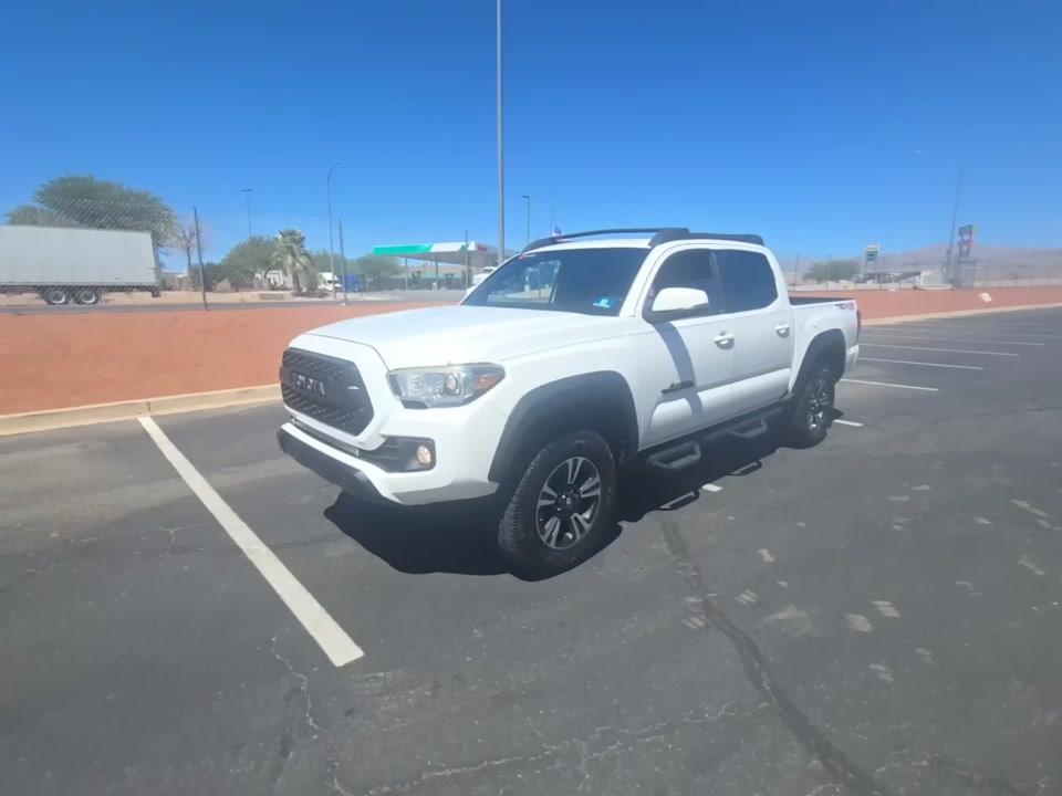Toyota Tacoma 4WD Double Cab V6 AT TRD Off Road (Natl) 2016