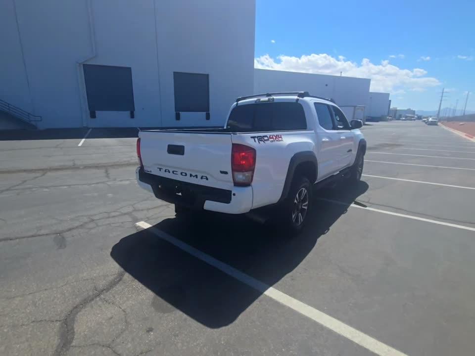 Toyota Tacoma 4WD Double Cab V6 AT TRD Off Road (Natl) 2016