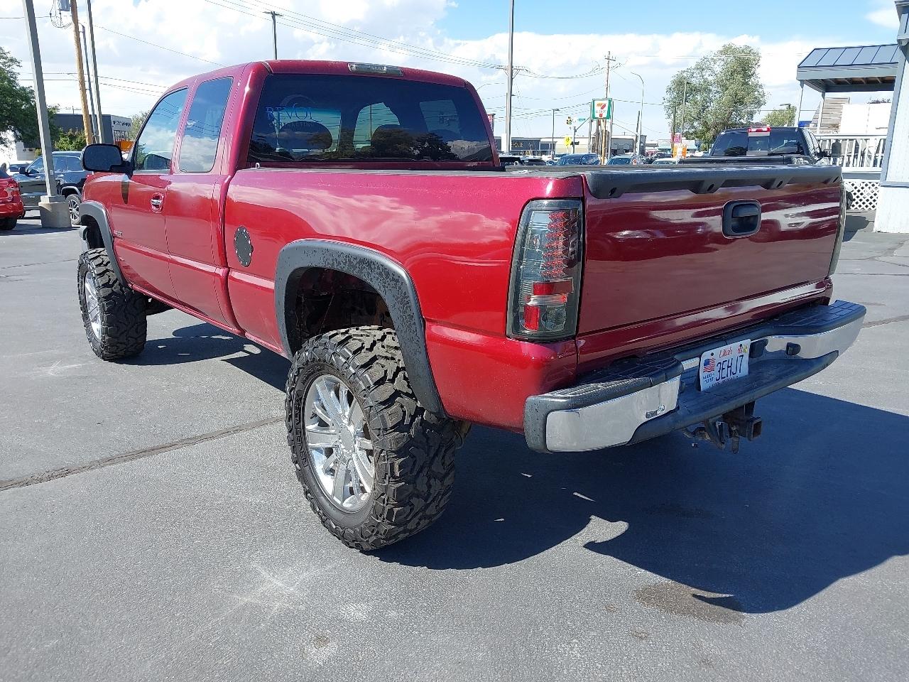 Chevrolet Silverado 1500 Ext Cab 143.5" WB 4WD Z71 2004