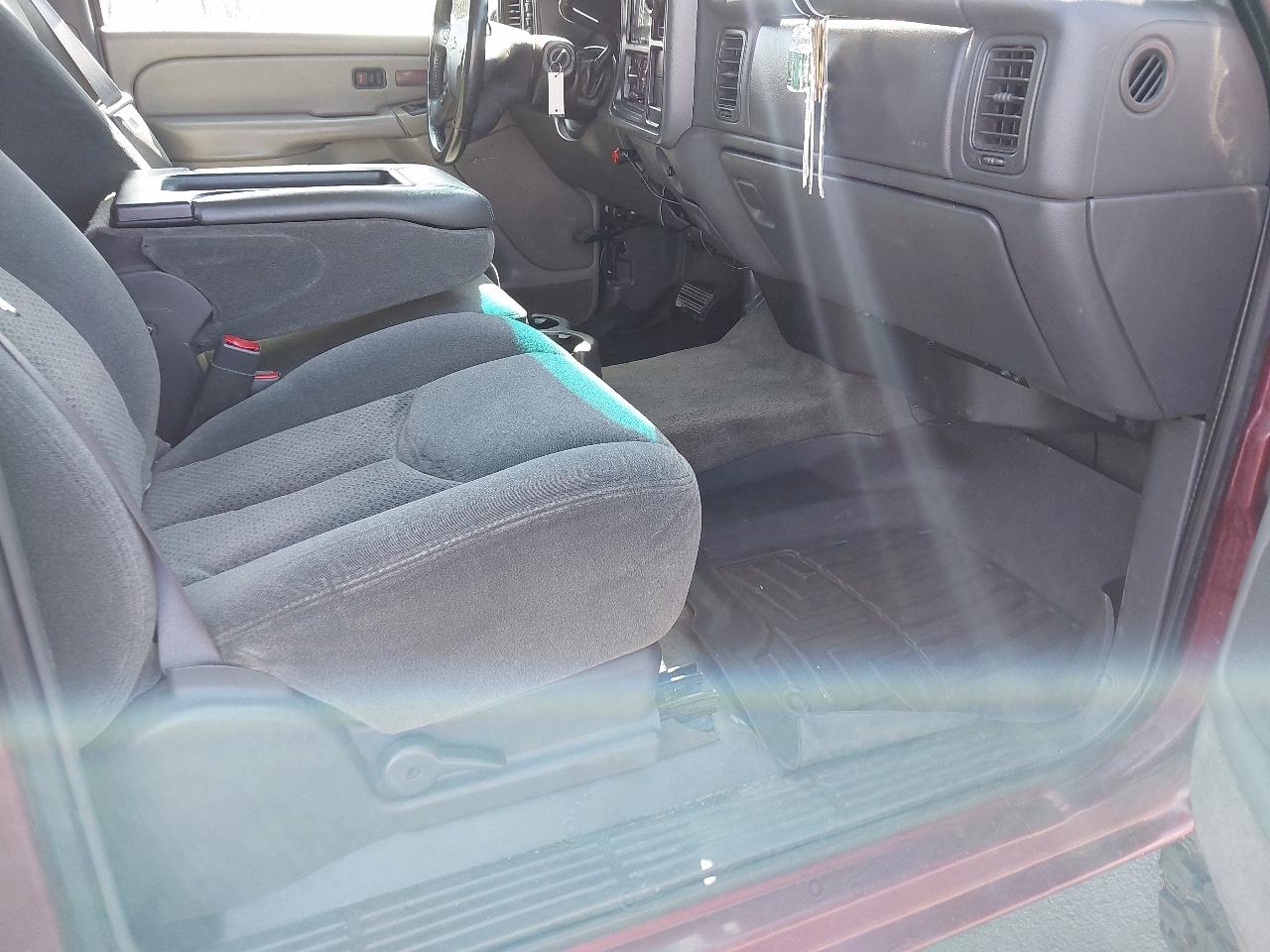 Chevrolet Silverado 1500 Ext Cab 143.5" WB 4WD Z71 2004