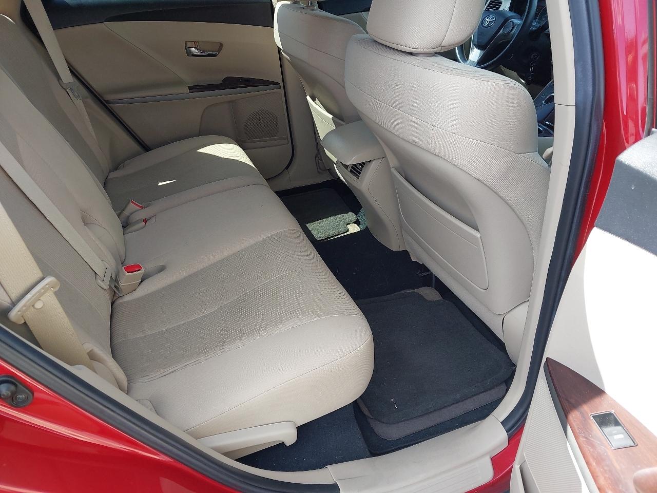 Toyota Venza 4dr Wgn I4 FWD XLE (Natl) 2013