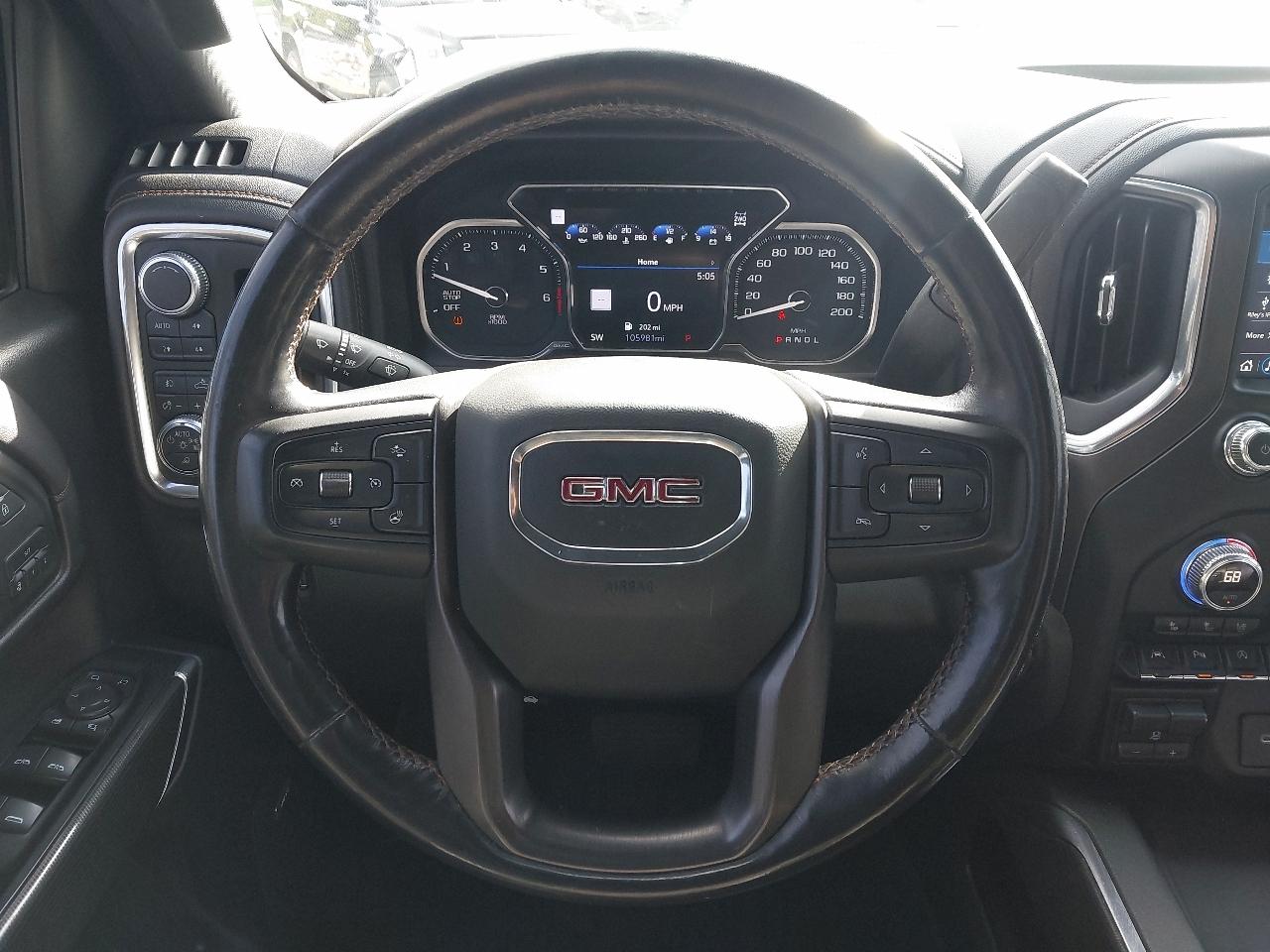 GMC Sierra 1500 4WD Crew Cab 147" AT4 2019