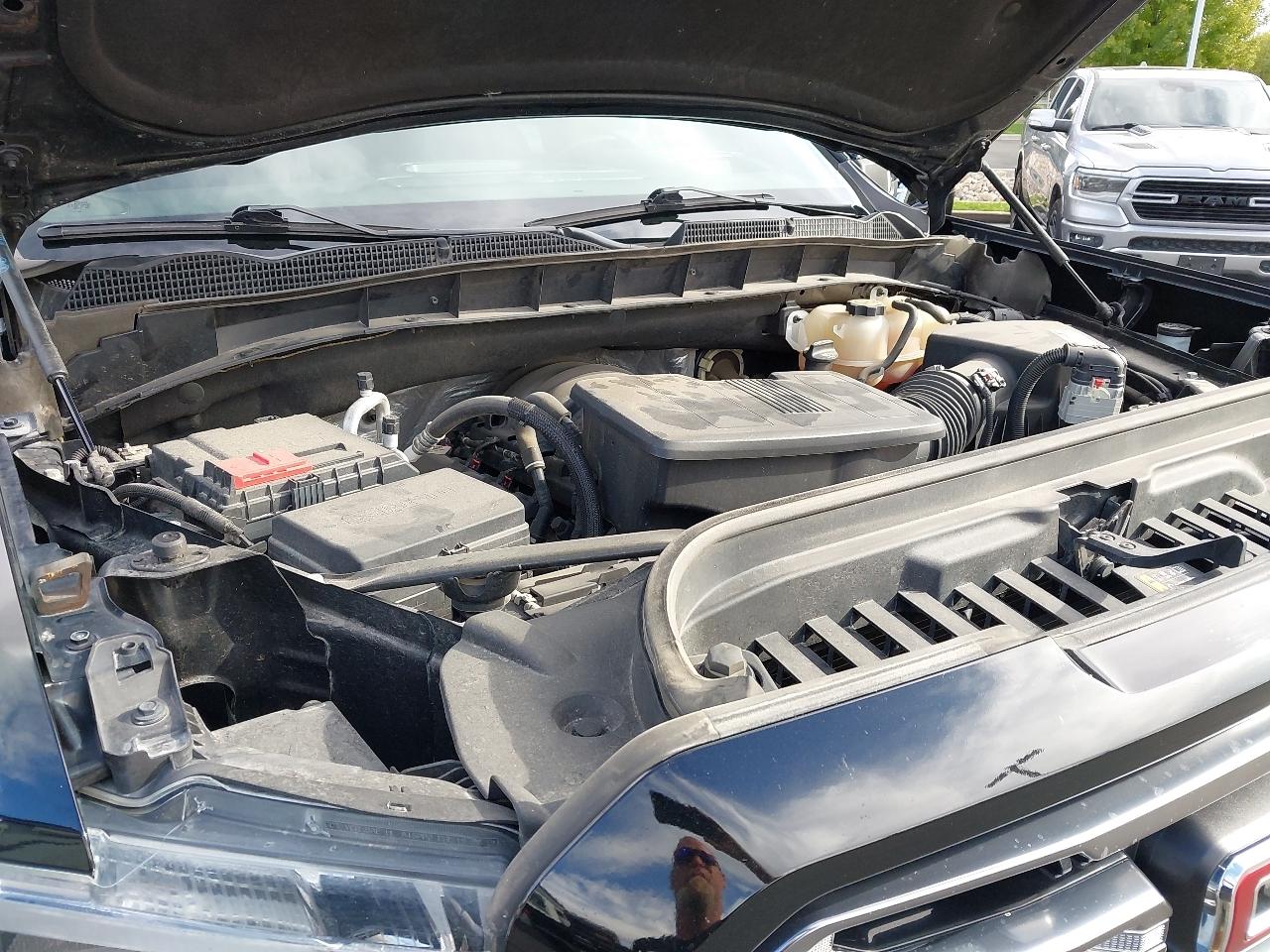 GMC Sierra 1500 4WD Crew Cab 147" AT4 2019