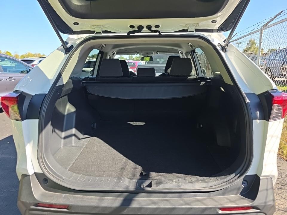 Toyota RAV4 Hybrid XLE AWD (Natl) 2024
