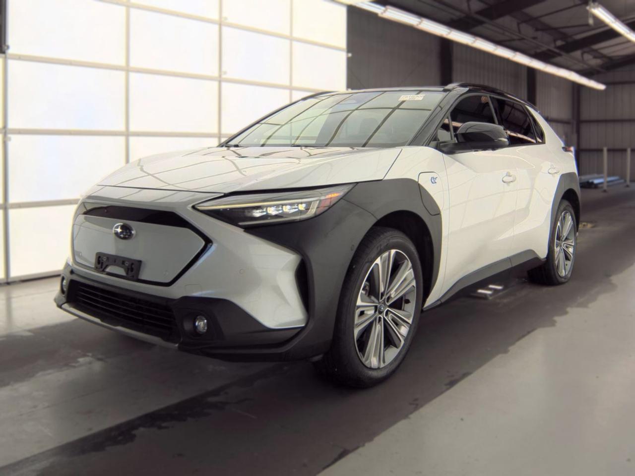 Subaru Solterra Touring AWD 2023