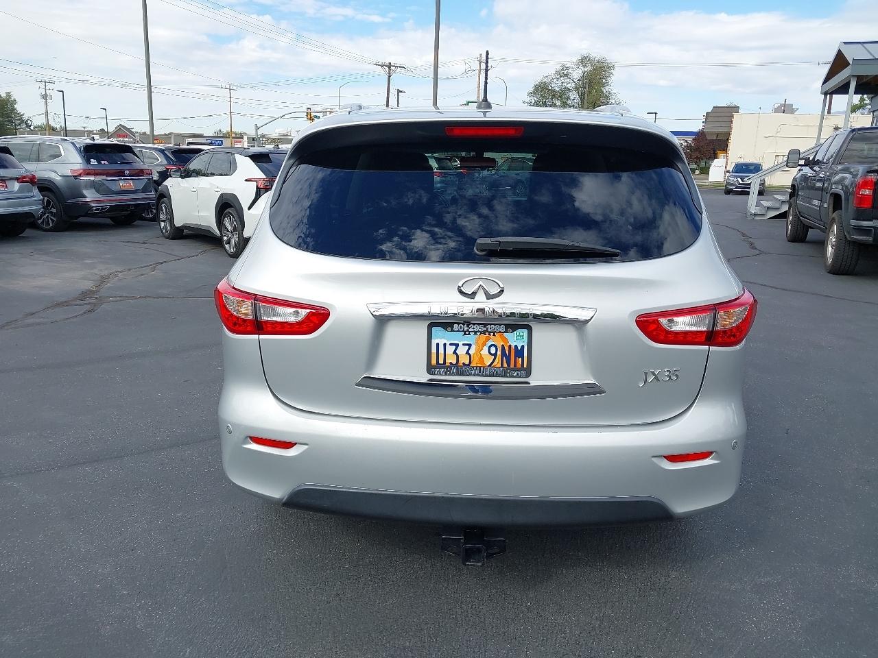 Infiniti JX35 AWD 4dr 2013