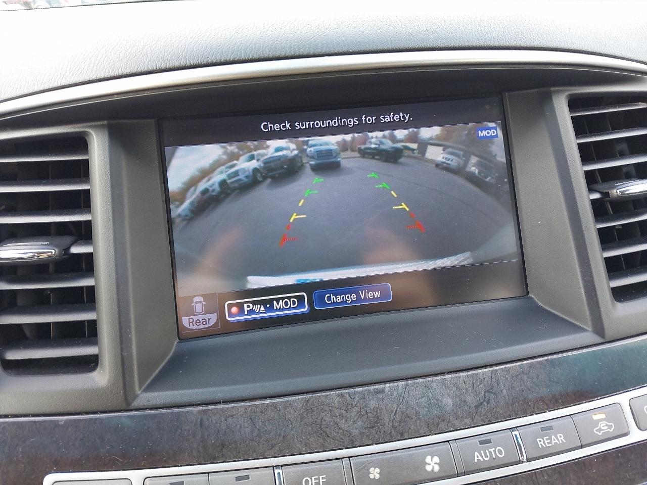 Infiniti JX35 AWD 4dr 2013