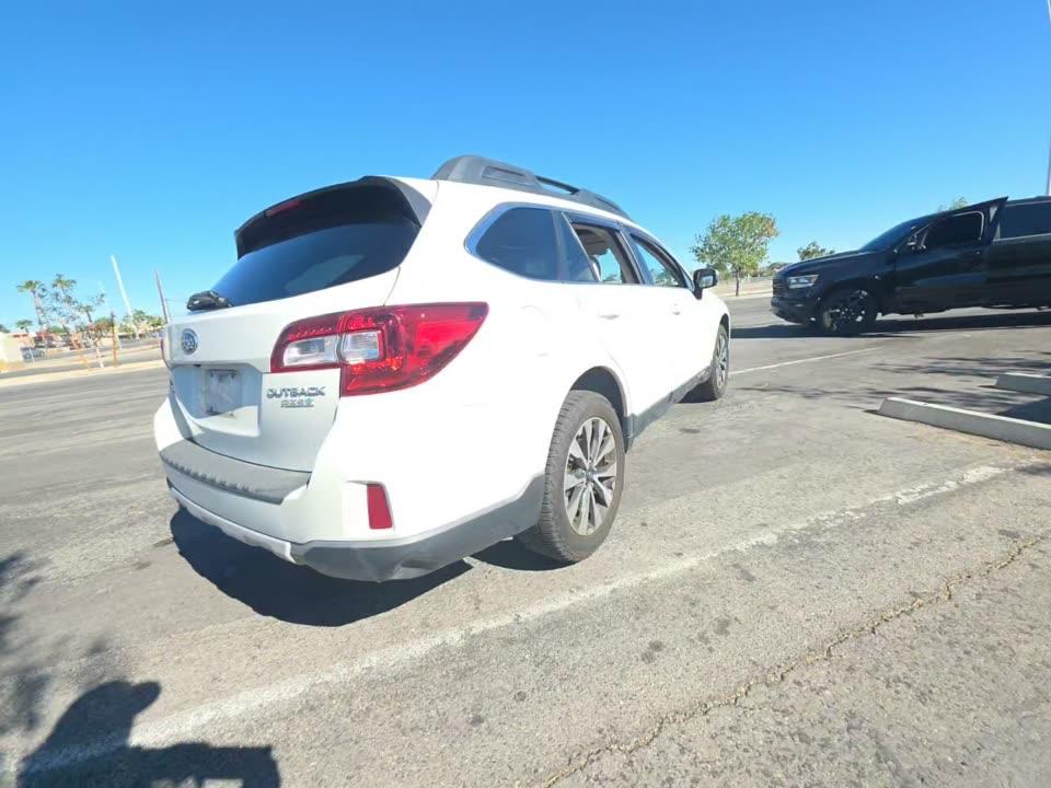 Subaru Outback 4dr Wgn 2.5i Limited PZEV 2015