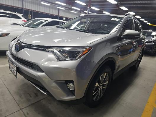 Toyota RAV4 Hybrid XLE AWD (Natl) 2017