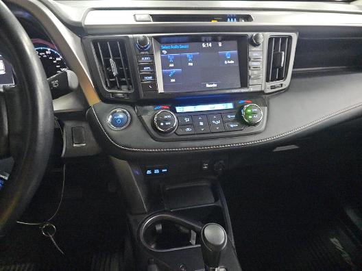 Toyota RAV4 Hybrid XLE AWD (Natl) 2017