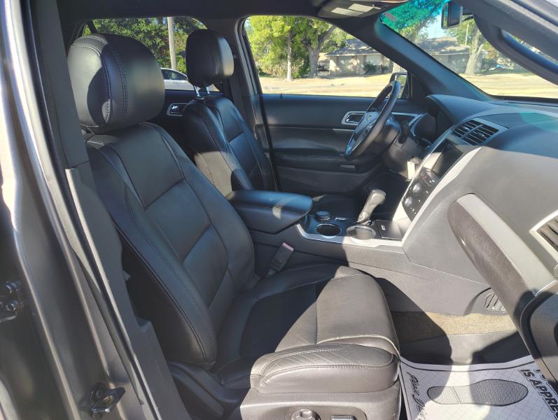 Ford Explorer XLT 4WD 2013