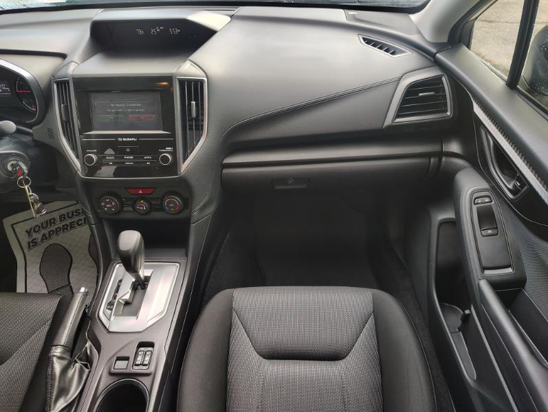 Subaru Impreza 2.0i Premium CVT 4-Door 2017